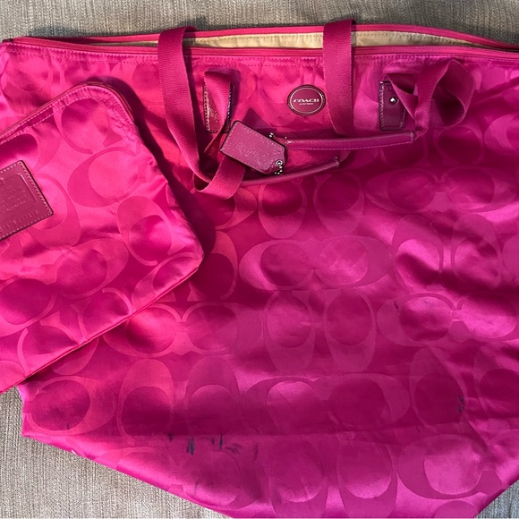 Coach Pink Tote Bag - Picture 1 of 4